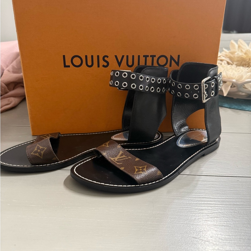 Louis Vuitton Black and Brown Sandals with Monogram